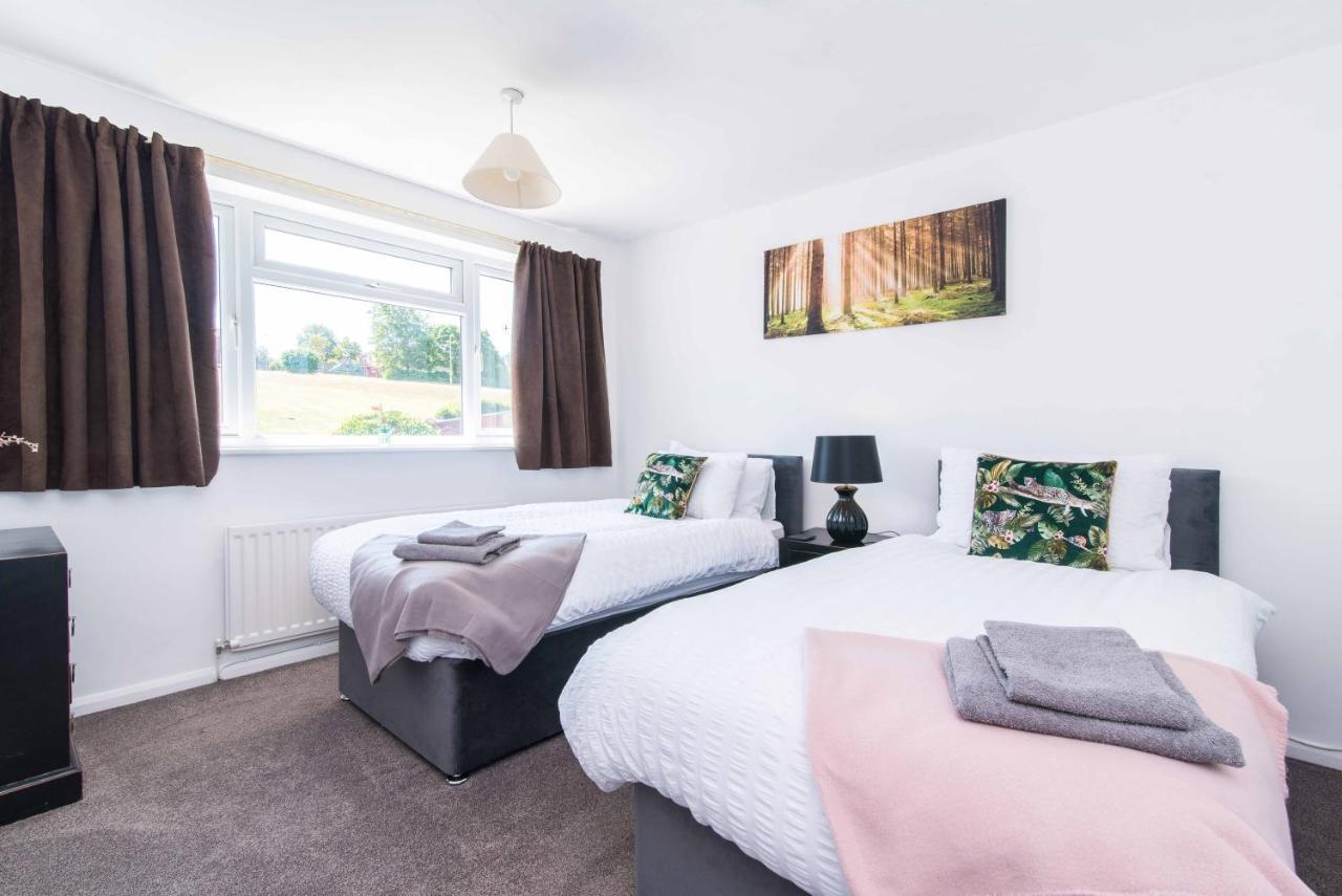 Modern Three Bedroom Home In Castle Donington Kültér fotó